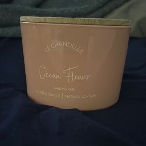 Ocean Flower Scented Candle - Pink